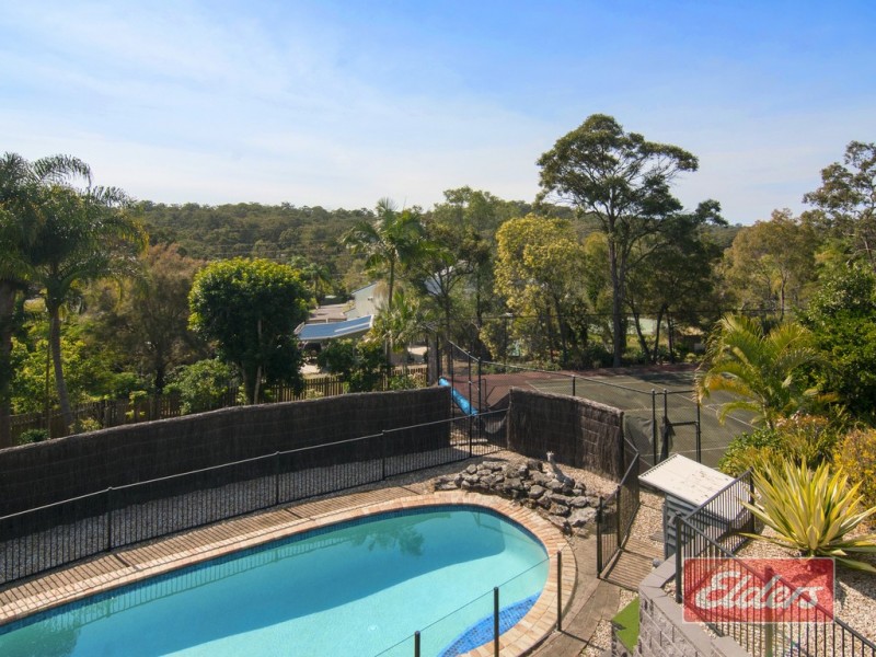 16 DORSET DRIVE (7 Essex Close), Springwood QLD 4127