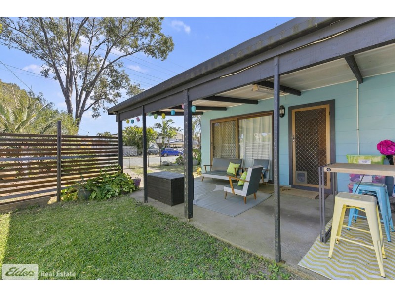 8A Roma Street, Scarborough QLD 4020