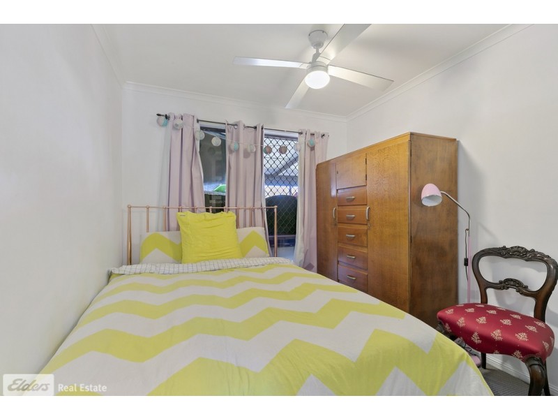8A Roma Street, Scarborough QLD 4020