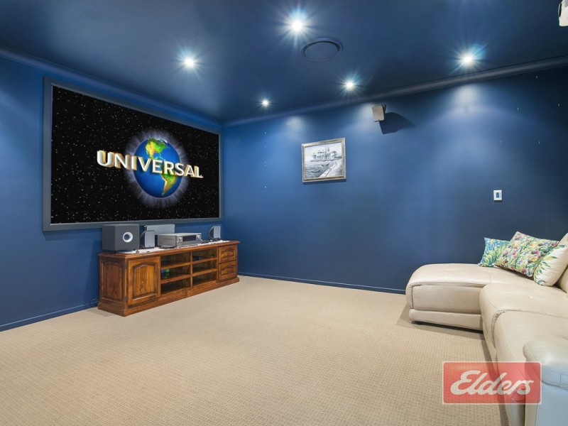 19 Elm Place, Heathwood QLD 4110