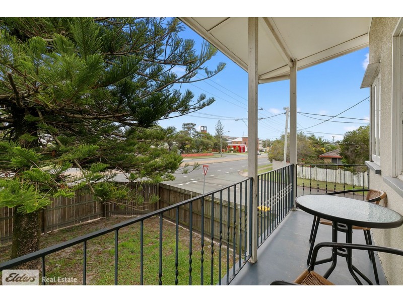 390 Oxley Avenue, Redcliffe QLD 4020