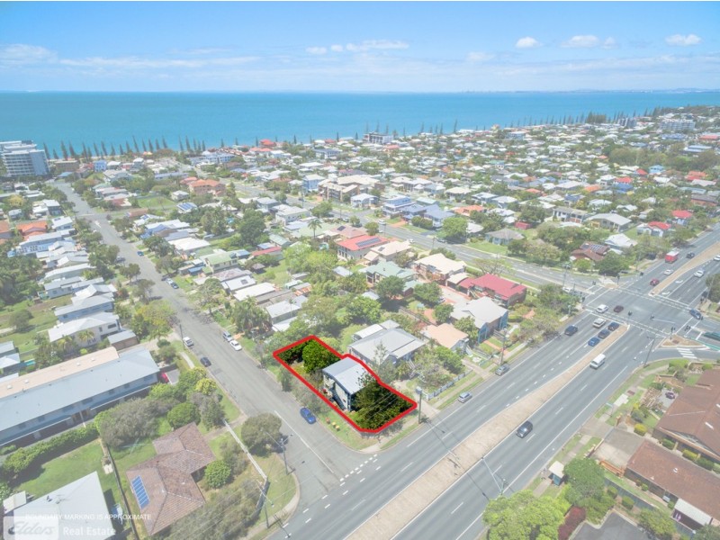 390 Oxley Avenue, Redcliffe QLD 4020