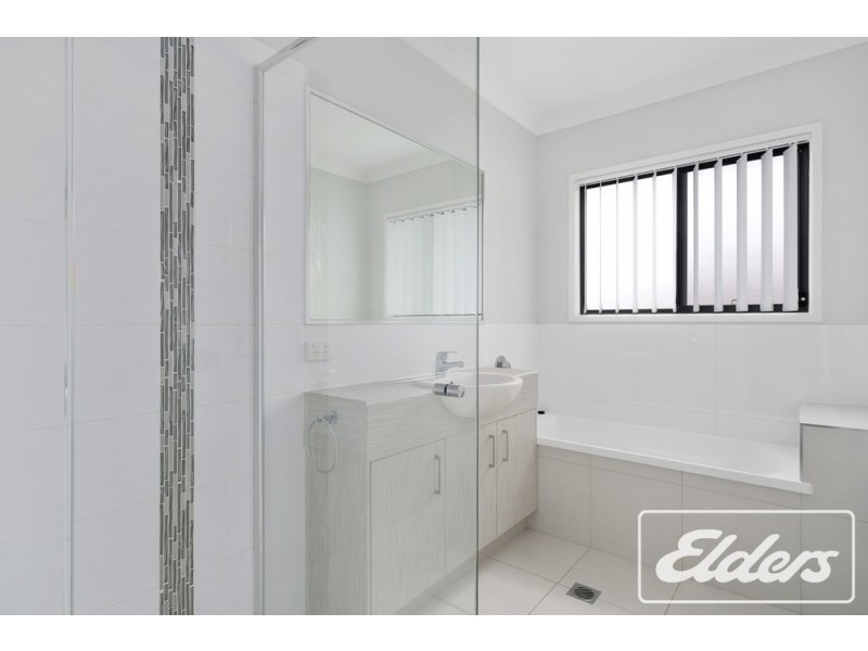 1/17 ASTLEY PARADE, North Lakes QLD 4509