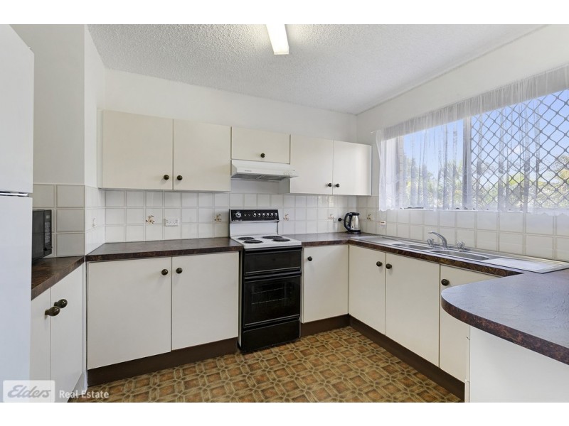 1/2 John Street, Redcliffe QLD 4020
