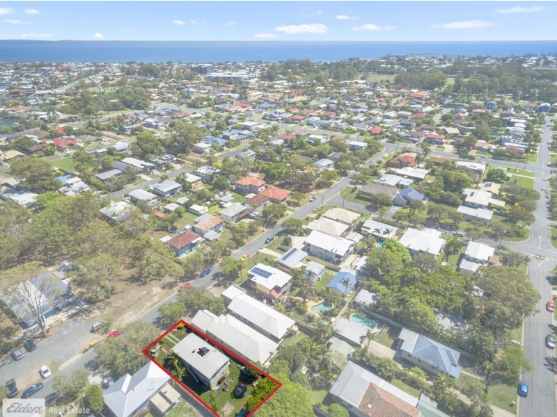 34 Grace Street, Scarborough QLD 4020