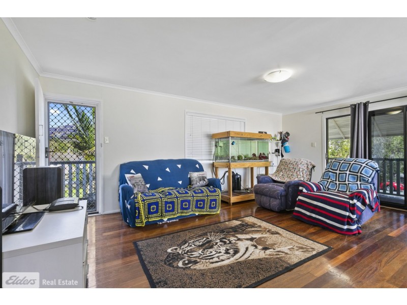 34 Grace Street, Scarborough QLD 4020