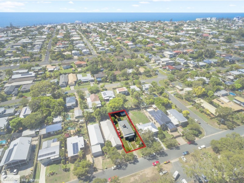 34 Grace Street, Scarborough QLD 4020