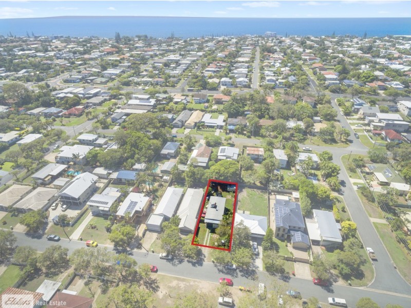 34 Grace Street, Scarborough QLD 4020