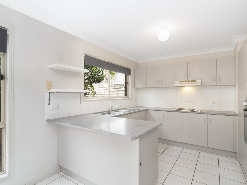 51 Cedar Street, Cannon Hill QLD 4170