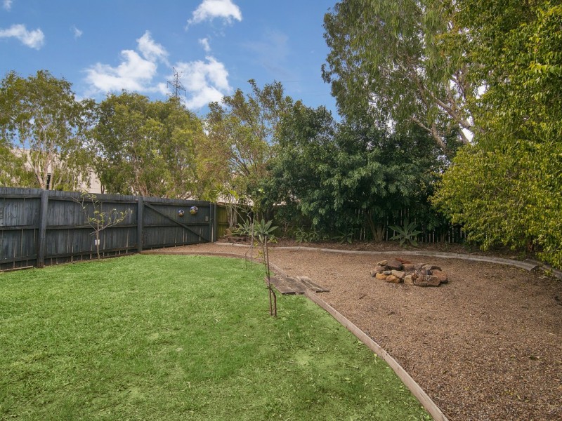 51 Cedar Street, Cannon Hill QLD 4170