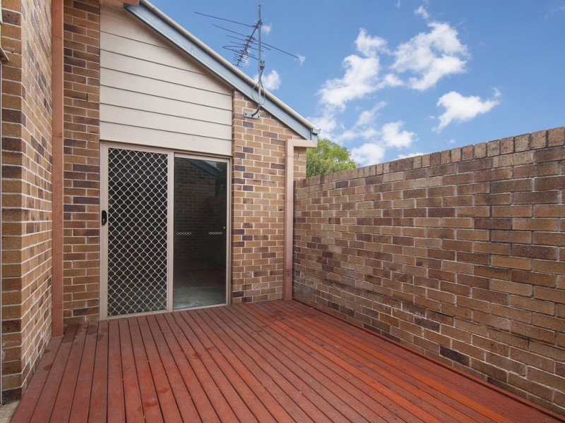 51 Cedar Street, Cannon Hill QLD 4170