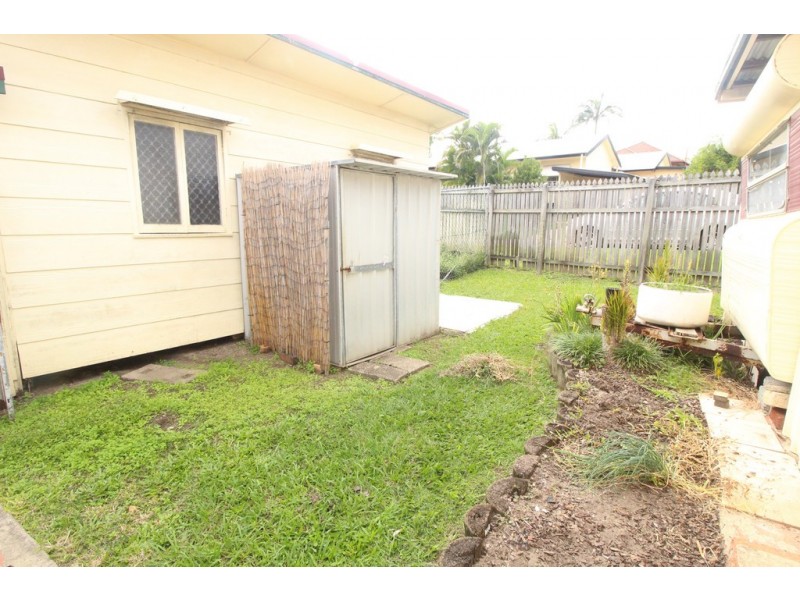 S2/12-18 Haysmouth Parade, Clontarf QLD 4019