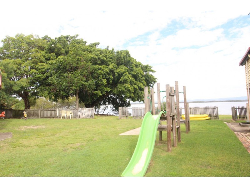S2/12-18 Haysmouth Parade, Clontarf QLD 4019