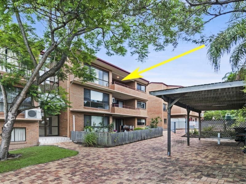 10 11 MAHINA PLACE, Wishart QLD 4122