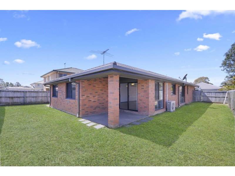 5 Hubner Drive, Rothwell QLD 4022