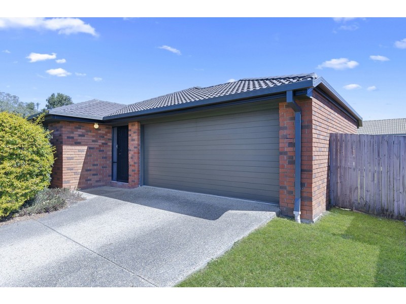 5 Hubner Drive, Rothwell QLD 4022