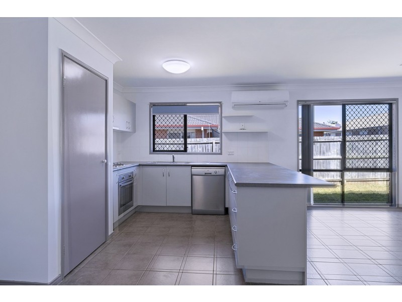 5 Hubner Drive, Rothwell QLD 4022