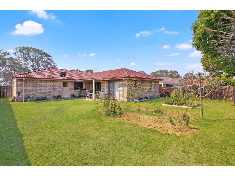 13 Higgs Street, Rothwell QLD 4022