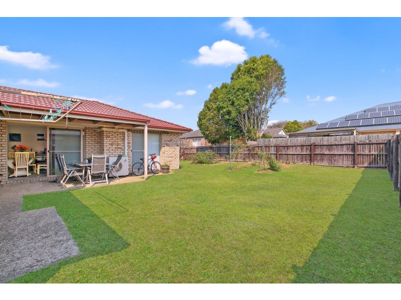 13 Higgs Street, Rothwell QLD 4022