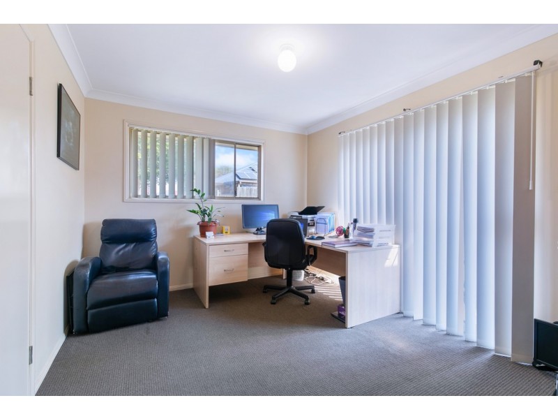 13 Higgs Street, Rothwell QLD 4022