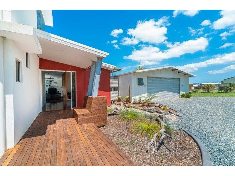 6 GLADY AVENUE, Caboolture QLD 4510