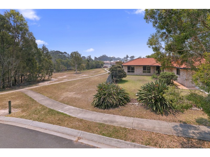 24 Lady Bowen Parade, Rothwell QLD 4022