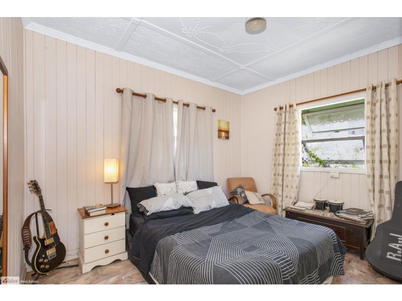 13 Sydney Street, Redcliffe QLD 4020