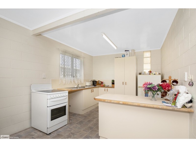 13 Sydney Street, Redcliffe QLD 4020