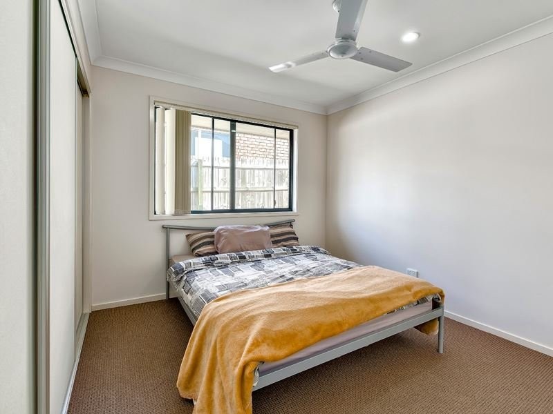 4 BLUEGRASS PLACE, Morayfield QLD 4506