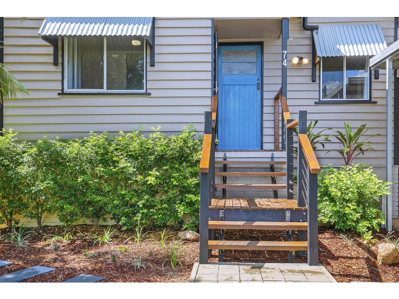 74 McLennan Street, Woody Point QLD 4019