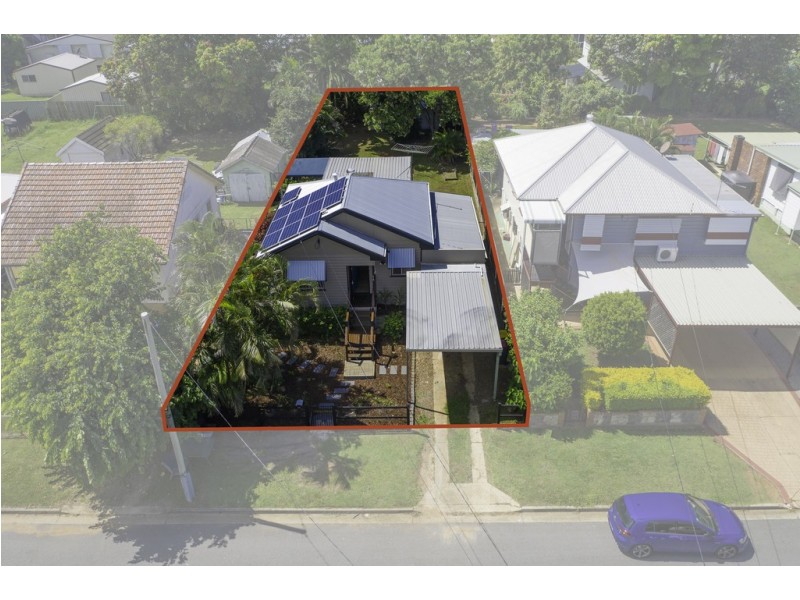 74 McLennan Street, Woody Point QLD 4019