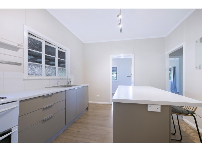 74 McLennan Street, Woody Point QLD 4019