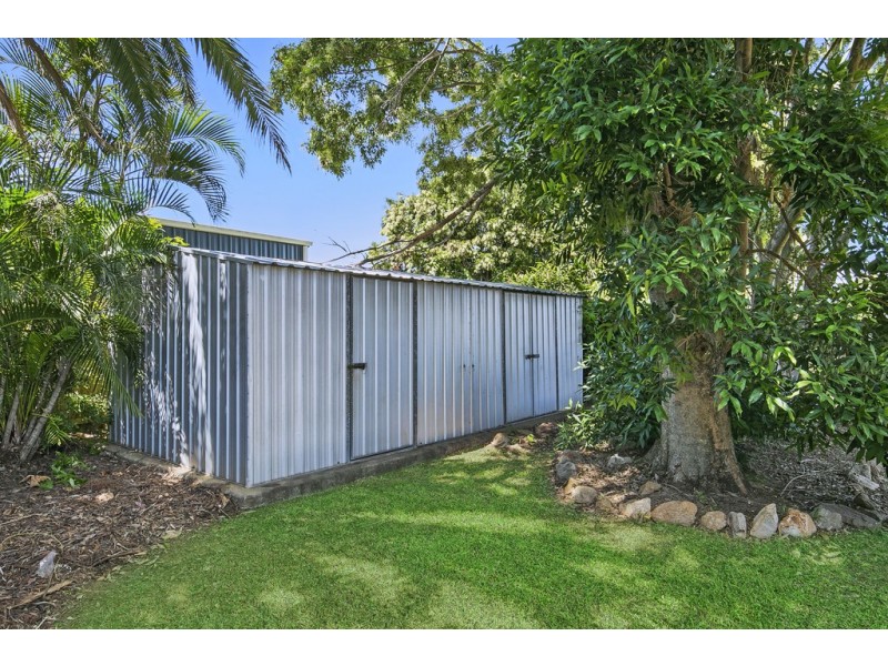 74 McLennan Street, Woody Point QLD 4019