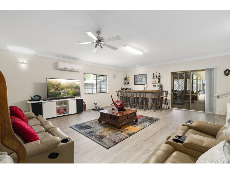 14 KEVIN GROVE, Caboolture South QLD 4510