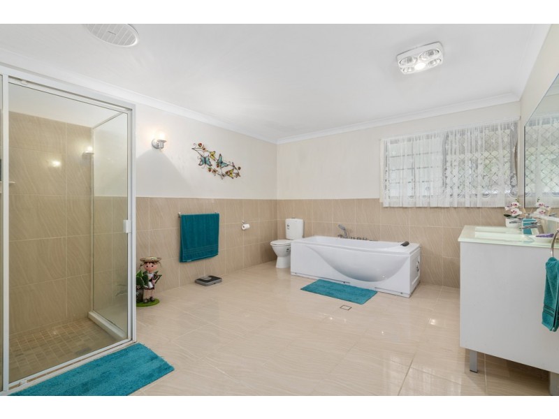 14 KEVIN GROVE, Caboolture South QLD 4510