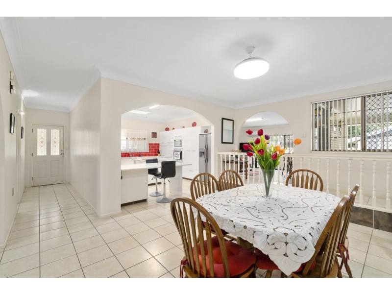 14 KEVIN GROVE, Caboolture South QLD 4510