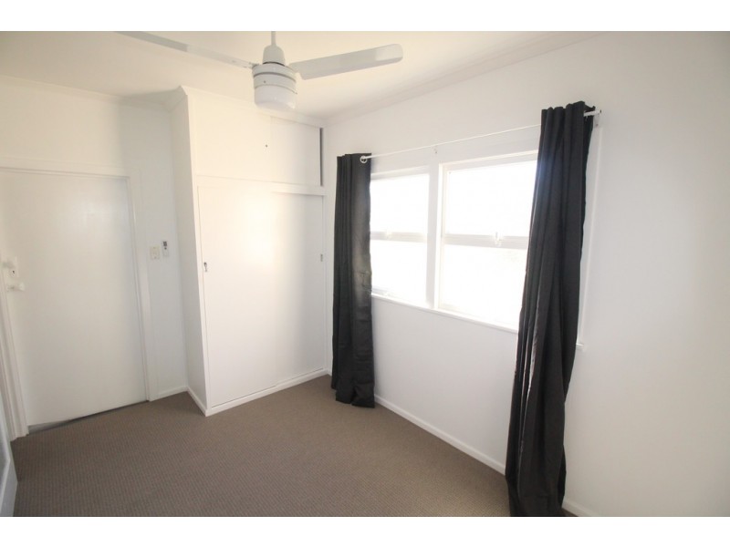 8 Bramble Street, Woody Point QLD 4019