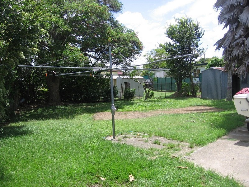 10 Enoch Street, Clontarf QLD 4019