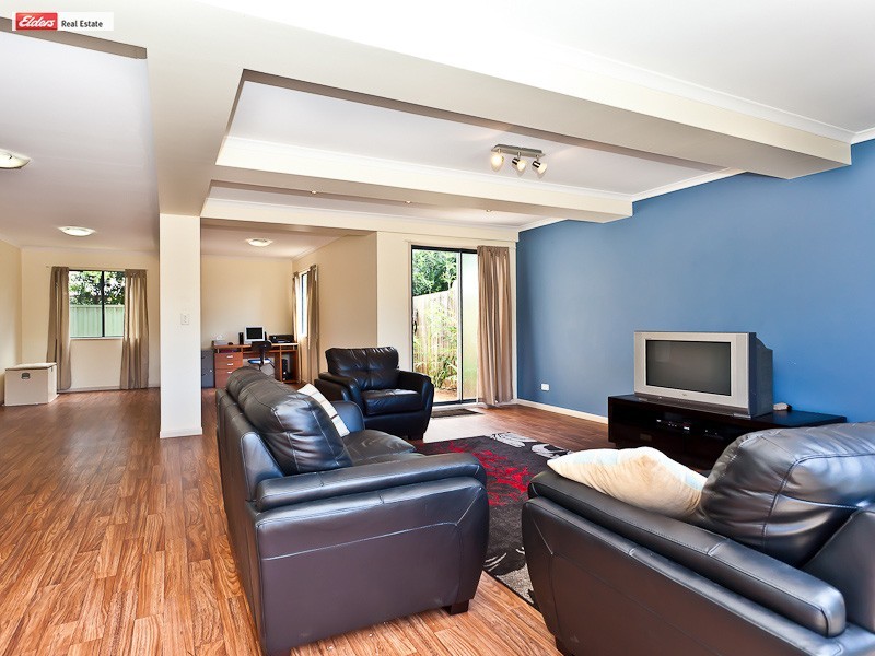 43a Collins Street, Woody Point QLD 4019