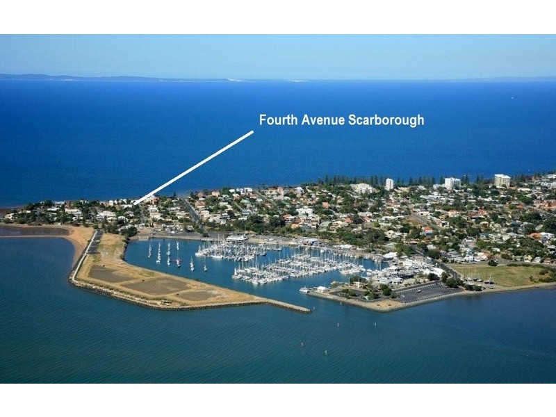 4a Fourth Ave, Scarborough QLD 4020