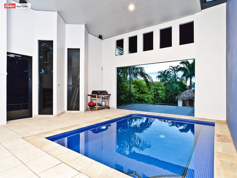 4a Fourth Ave, Scarborough QLD 4020