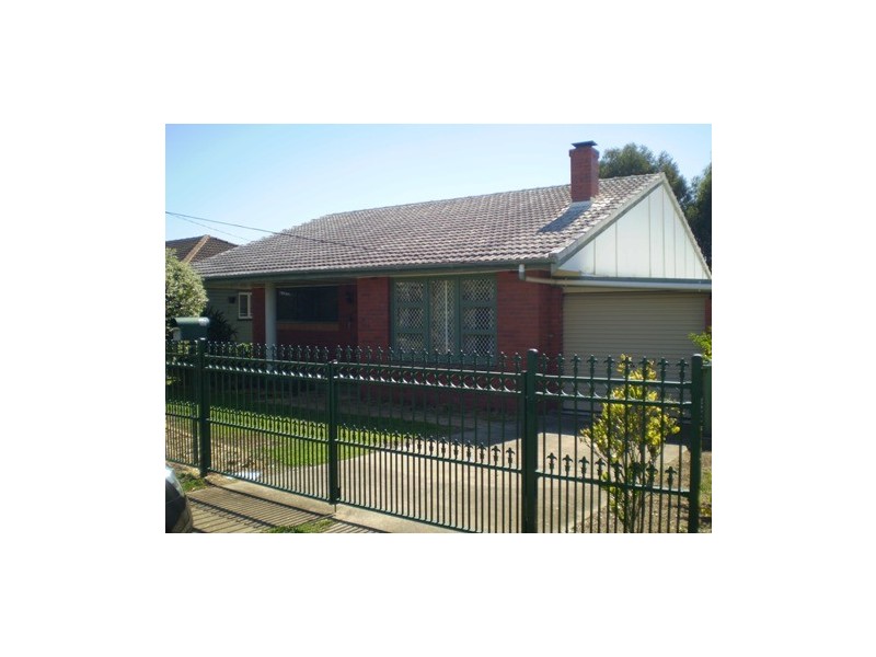 8 Croston Street, Clontarf QLD 4019