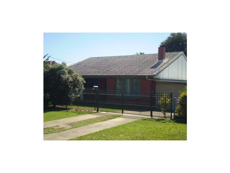 8 Croston Street, Clontarf QLD 4019