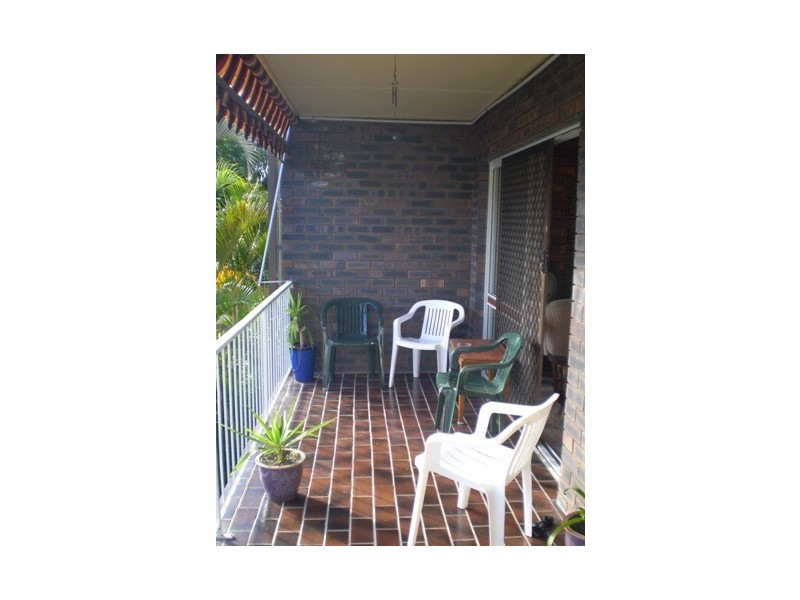 4/8 Moffatt Street, Scarborough QLD 4020