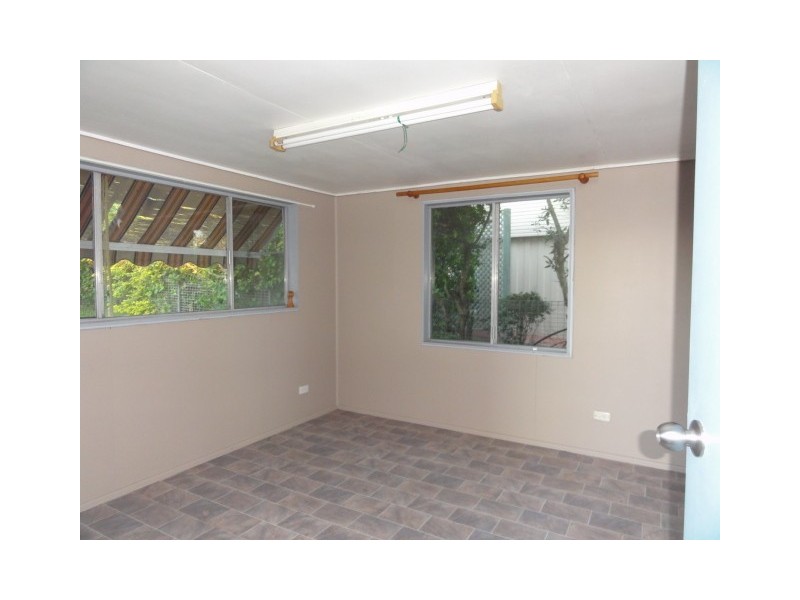 1 Prenter Cres, Kippa-ring QLD 4021