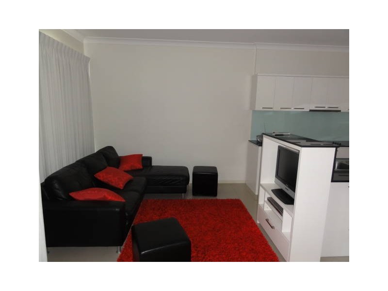 14/28 Lagoon Street, Sandgate QLD 4017