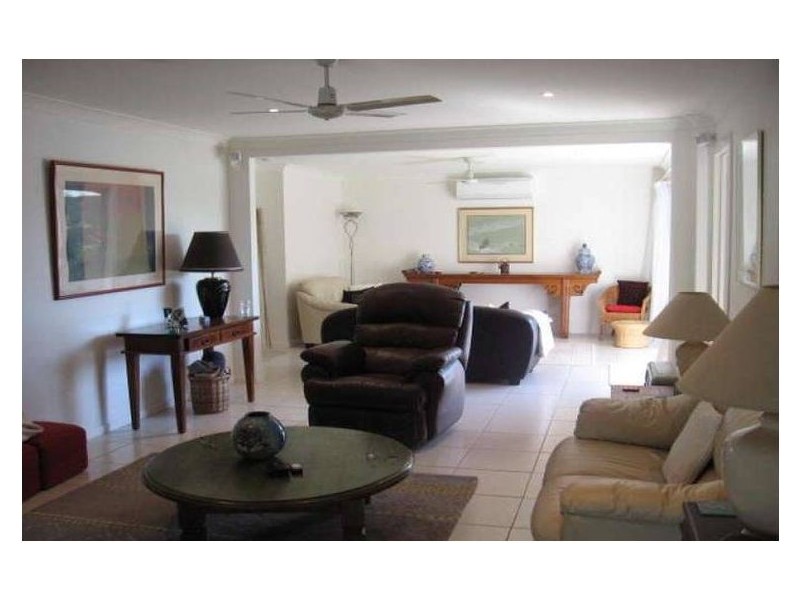 17 Kalimna Drive, Clontarf QLD 4019