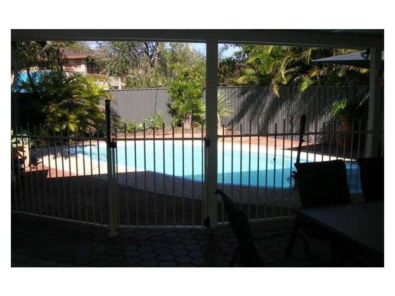 17 Kalimna Drive, Clontarf QLD 4019