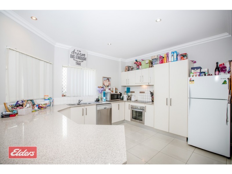 2/23 Tilley Street, Redcliffe QLD 4020