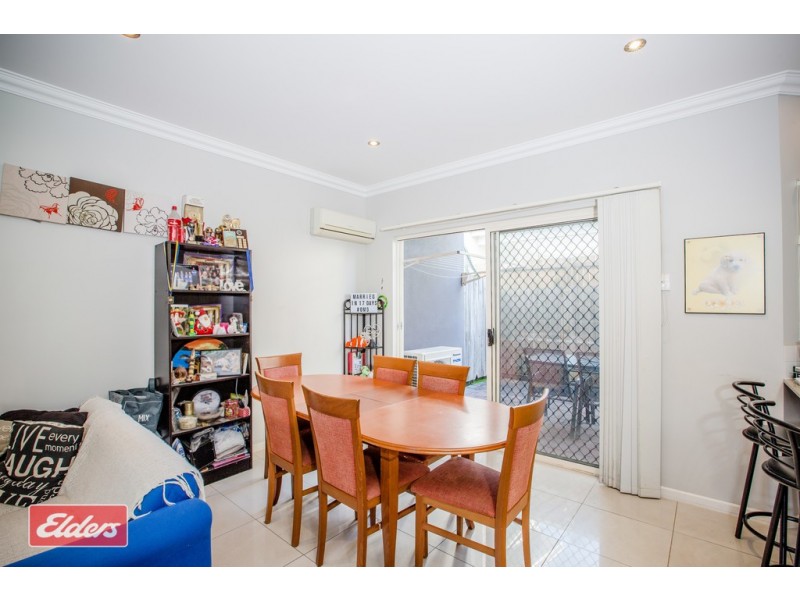 2/23 Tilley Street, Redcliffe QLD 4020